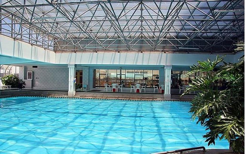 Kunming Golden Spring Hotel Экстерьер фото