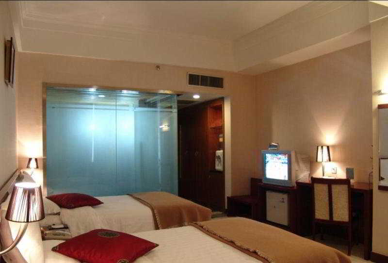 Kunming Golden Spring Hotel Экстерьер фото