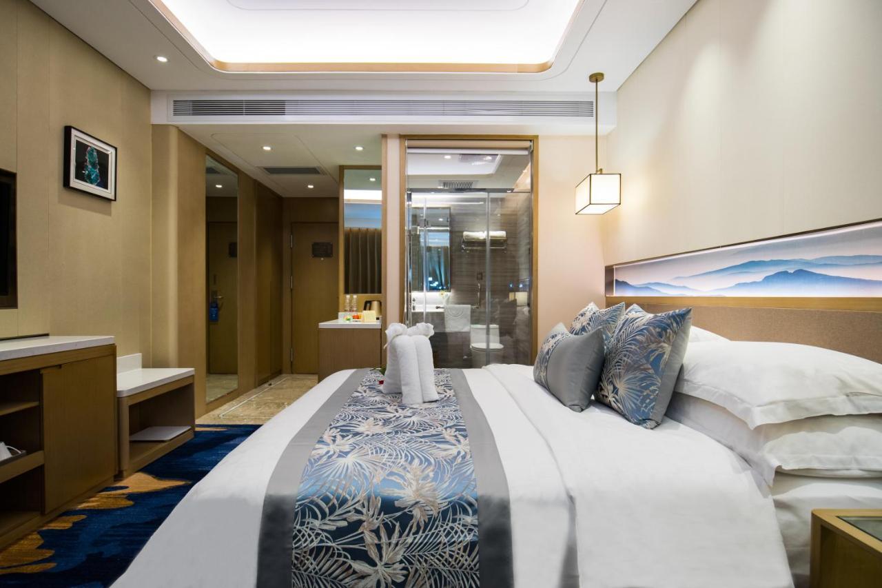 Kunming Golden Spring Hotel Экстерьер фото
